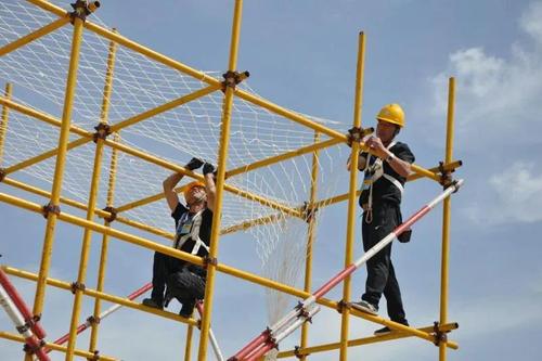 烏?？既∨兰茏C 報考條件、關鍵要求與注意事項全解析