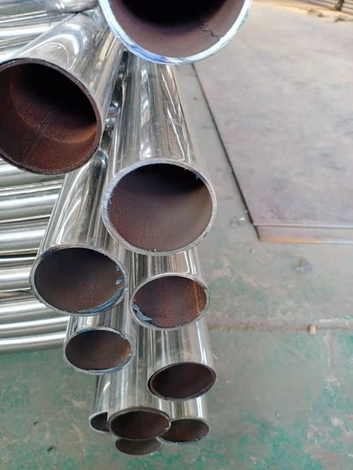 延不銹鋼復(fù)合管護(hù)欄廠是一家集設(shè)計 生產(chǎn) 銷售 安裝和售后為一